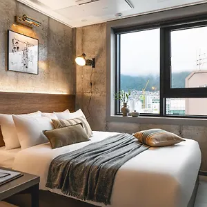 Urbanstay Boutique Nampo Biff Busan